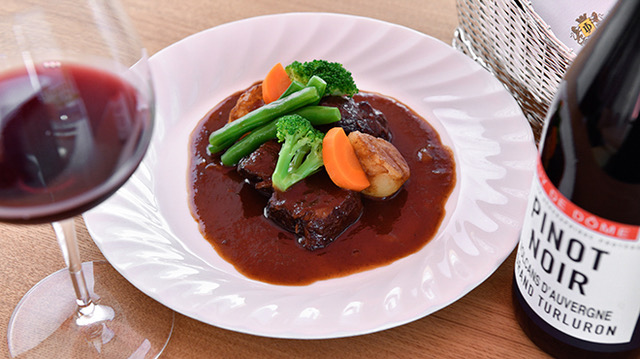 牛肉と赤ワイン煮コース